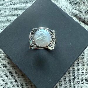 Silpada Silver Ring with White Pearl size 8 cigar band style solid silver